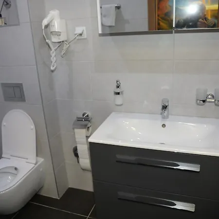 Kamelia 2 * Sarajevo